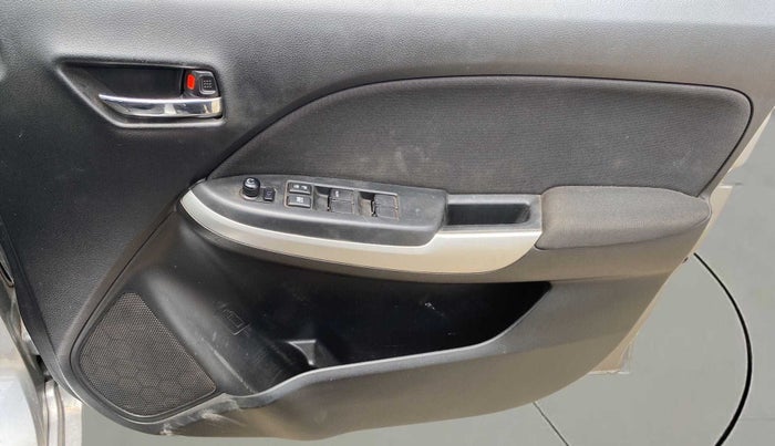 2017 Maruti Baleno DELTA PETROL 1.2, Petrol, Manual, 78,999 km, Driver Side Door Panels Control