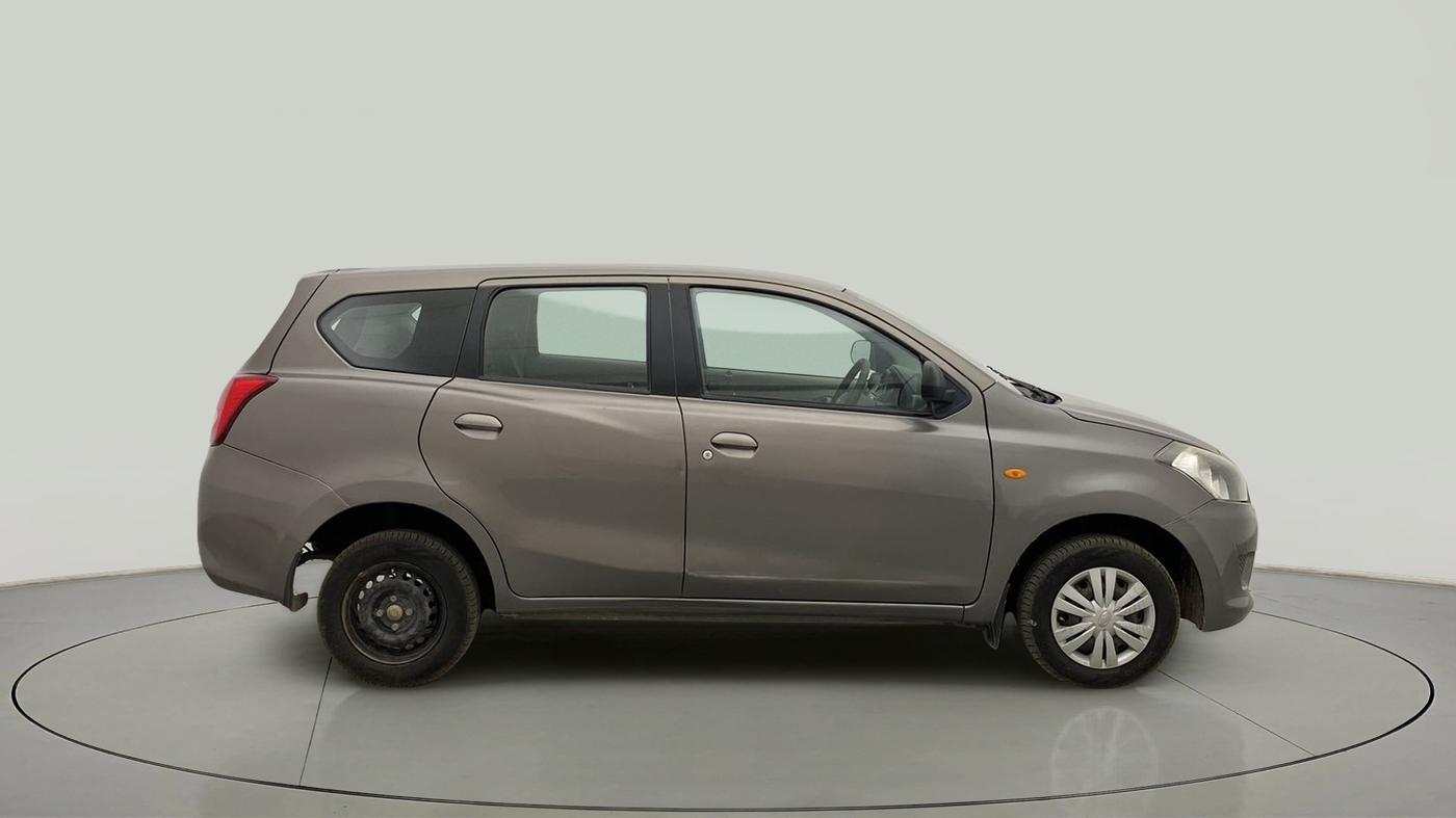 2015 Datsun Go Plus T, Petrol, Manual, 56,401 km, Right Side View