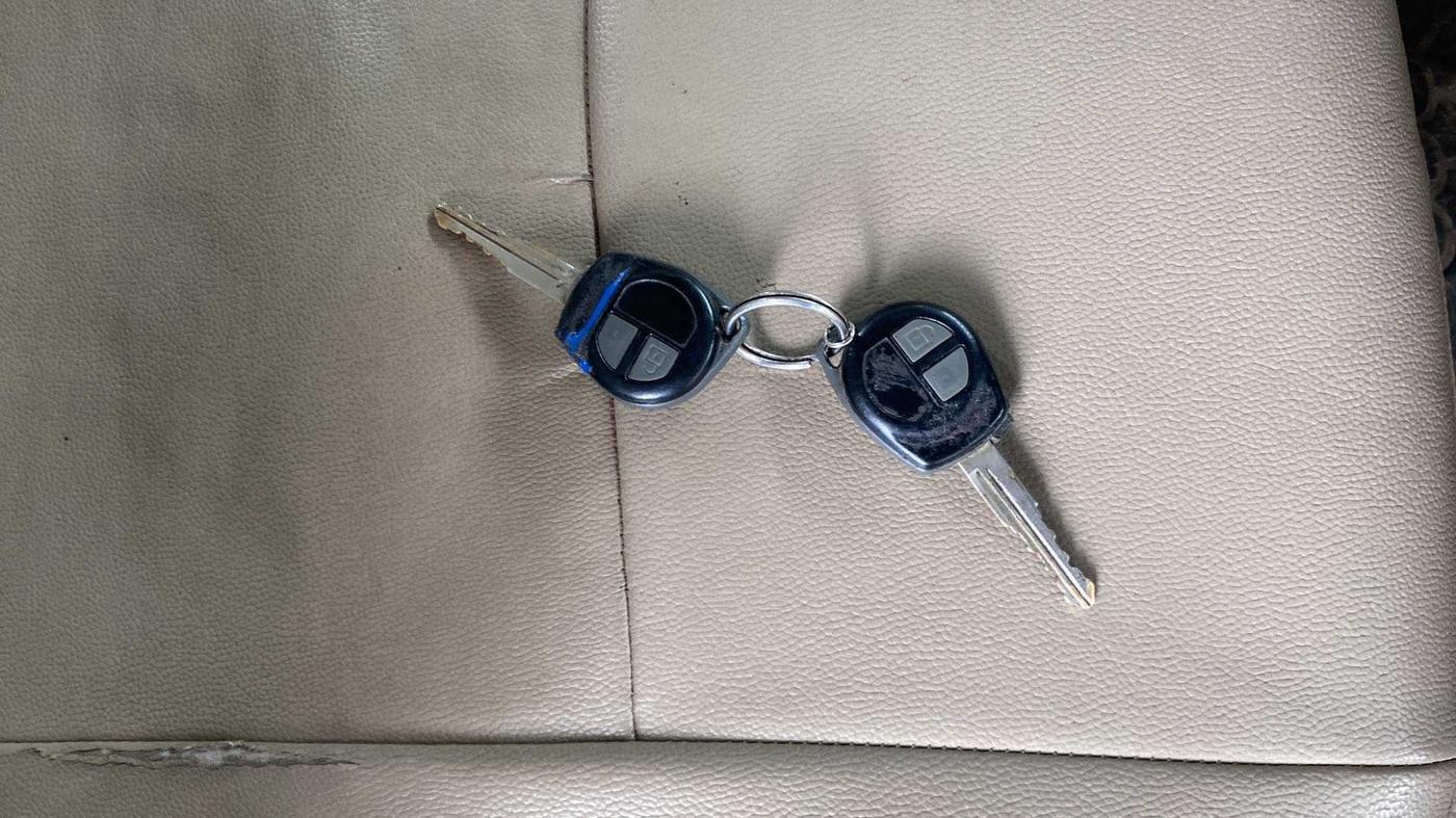 2014 Maruti Swift Dzire VXI, Petrol, Manual, 96,783 km, Key Close Up