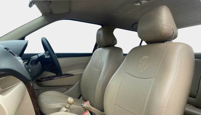 2014 Maruti Swift Dzire VXI, Petrol, Manual, 96,783 km, Right Side Front Door Cabin