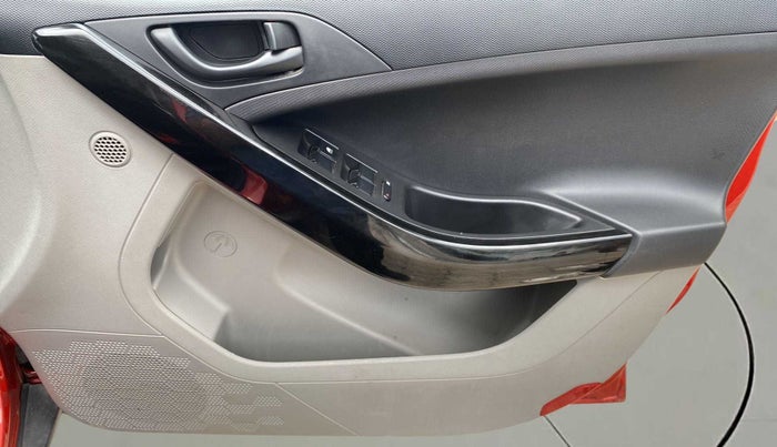 2019 Tata NEXON XT PETROL, Petrol, Manual, 49,921 km, Driver Side Door Panels Control
