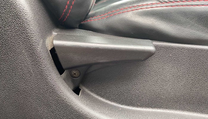 2019 Tata NEXON XT PETROL, Petrol, Manual, 49,921 km, Driver Side Adjustment Panel