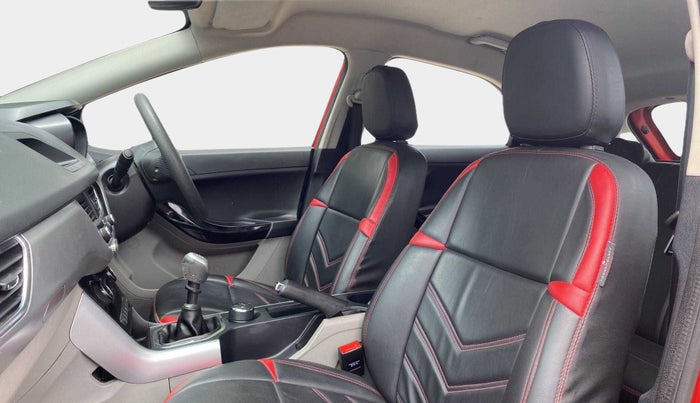 2019 Tata NEXON XT PETROL, Petrol, Manual, 49,921 km, Right Side Front Door Cabin