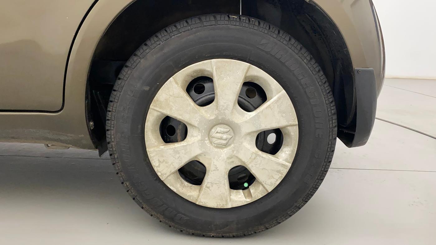 2014 Maruti Ritz VXI, Petrol, Manual, 58,169 km, Left Rear Wheel