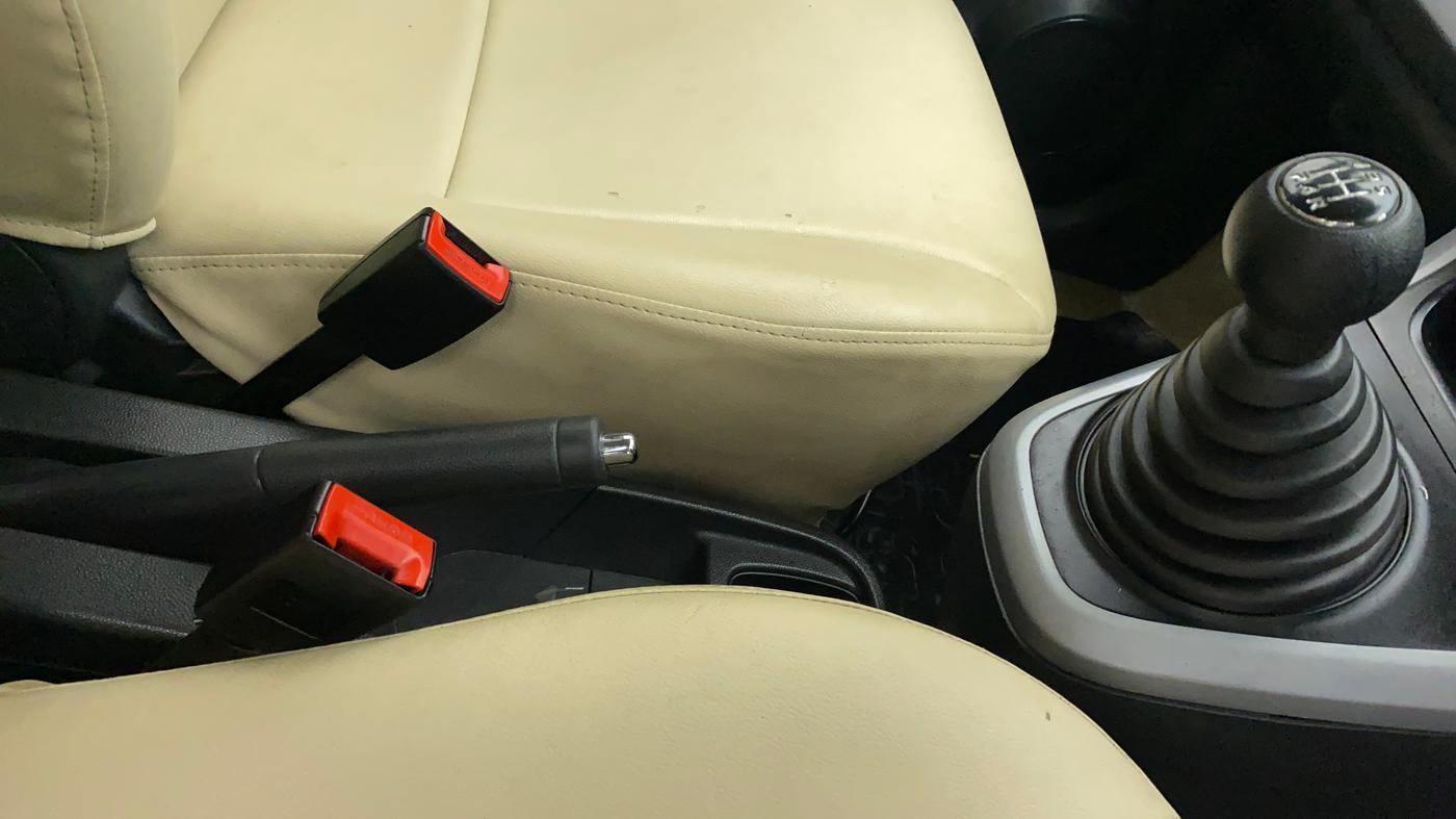 2014 Maruti Ritz VXI, Petrol, Manual, 58,169 km, Gear Lever