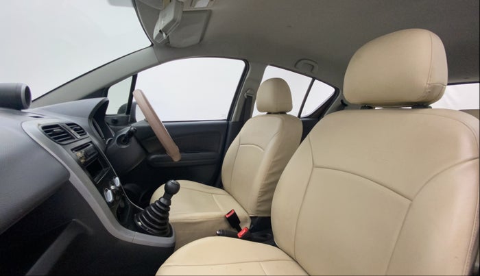 2014 Maruti Ritz VXI, Petrol, Manual, 58,169 km, Right Side Front Door Cabin