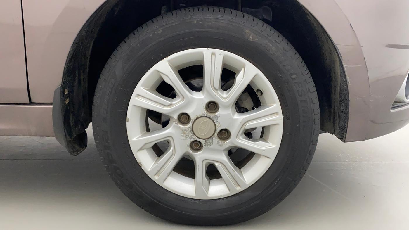 2016 Tata Tiago XZ PETROL, Petrol, Manual, 19,054 km, Right Front Wheel