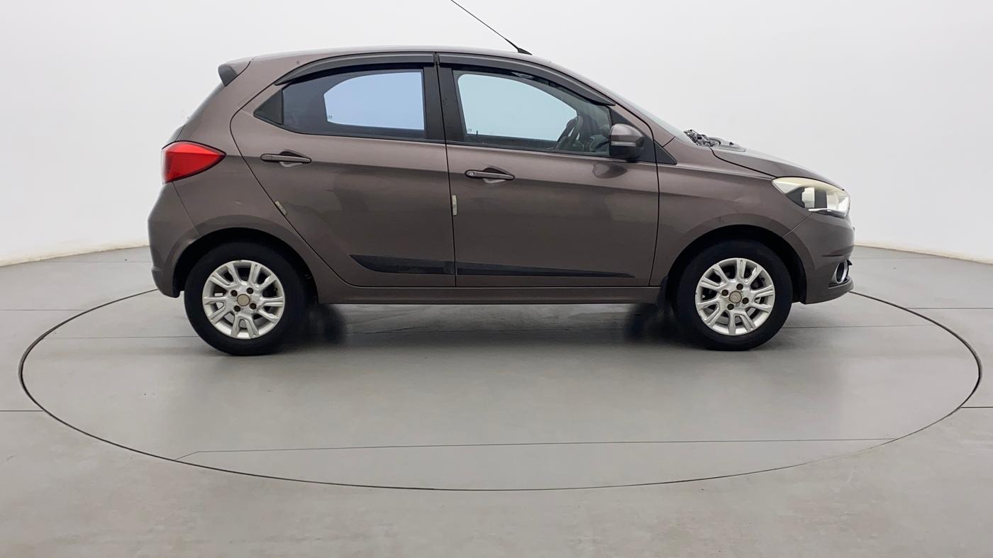 2016 Tata Tiago XZ PETROL, Petrol, Manual, 19,054 km, Right Side View