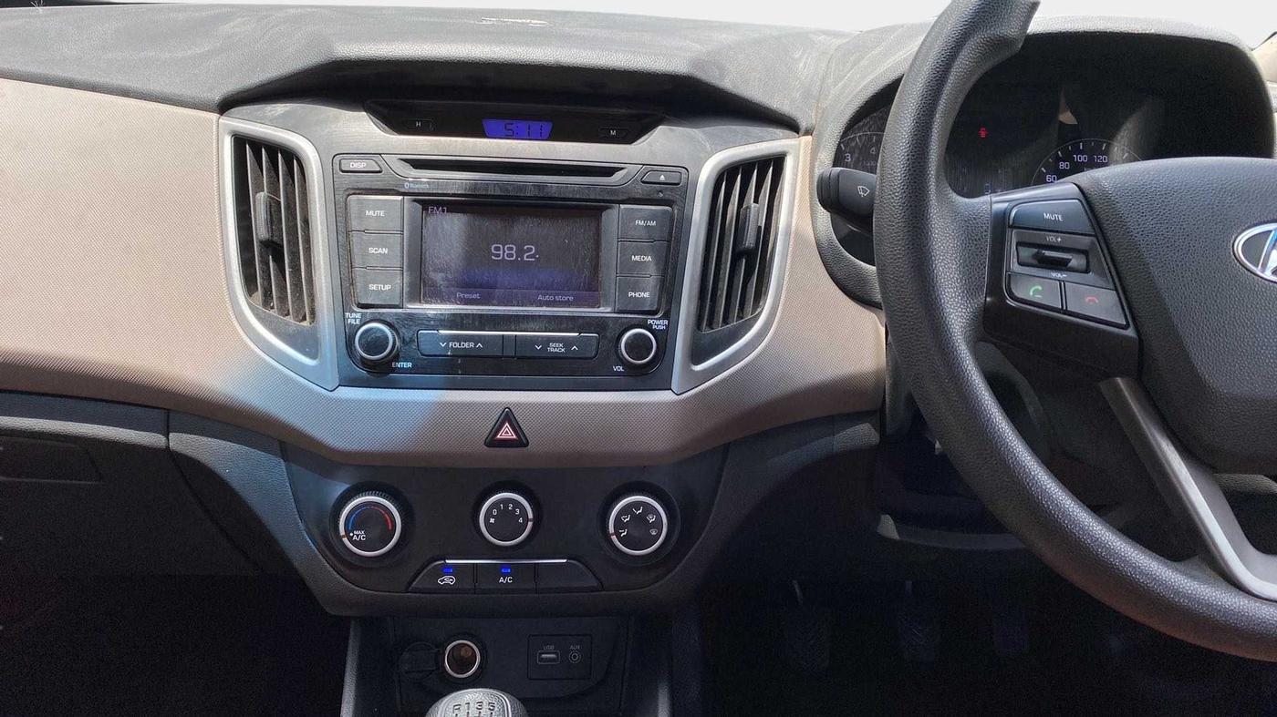 2016 Hyundai Creta E PLUS 1.6 PETROL, Petrol, Manual, 48,955 km, Air Conditioner