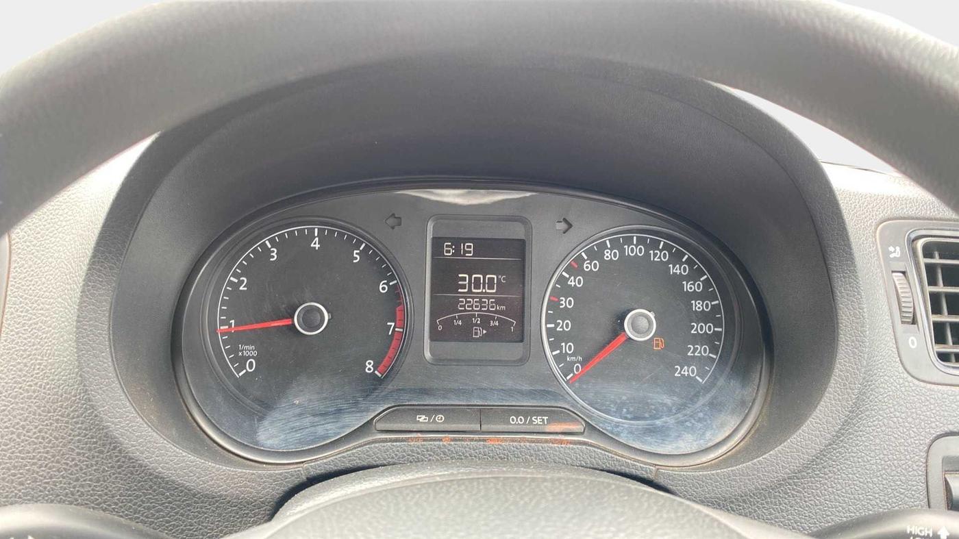 2019 Volkswagen Polo TRENDLINE 1.0L, Petrol, Manual, 22,631 km, Odometer Image