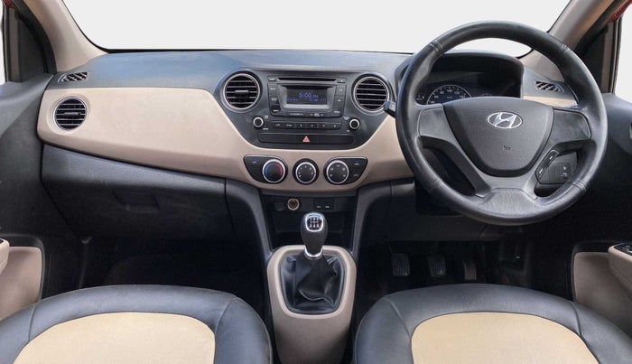 2015 Hyundai Grand i10 SPORTZ 1.2 KAPPA VTVT, Petrol, Manual, 26,534 km, Dashboard