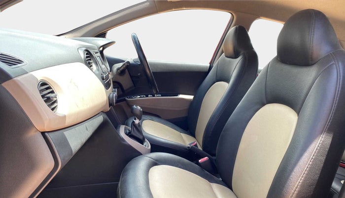 2015 Hyundai Grand i10 SPORTZ 1.2 KAPPA VTVT, Petrol, Manual, 26,534 km, Right Side Front Door Cabin