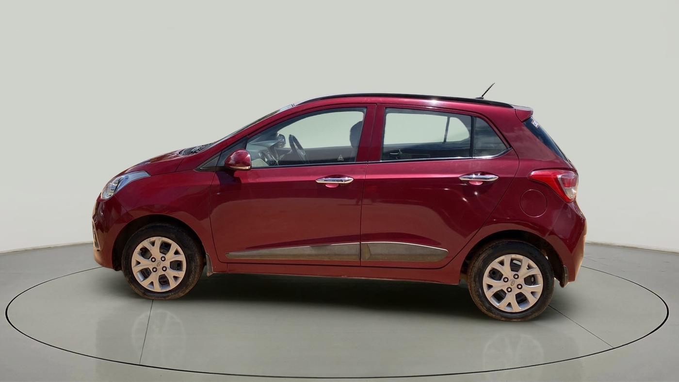 2015 Hyundai Grand i10 SPORTZ 1.2 KAPPA VTVT, Petrol, Manual, 26,534 km, Left Side