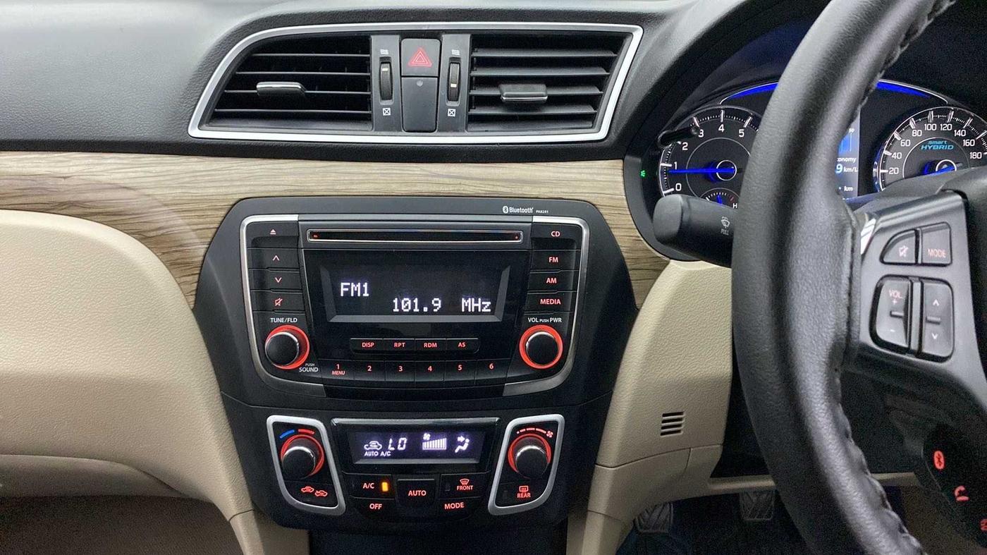 2020 Maruti Ciaz DELTA 1.5 SHVS MT PETROL, Petrol, Manual, 50,172 km, Air Conditioner