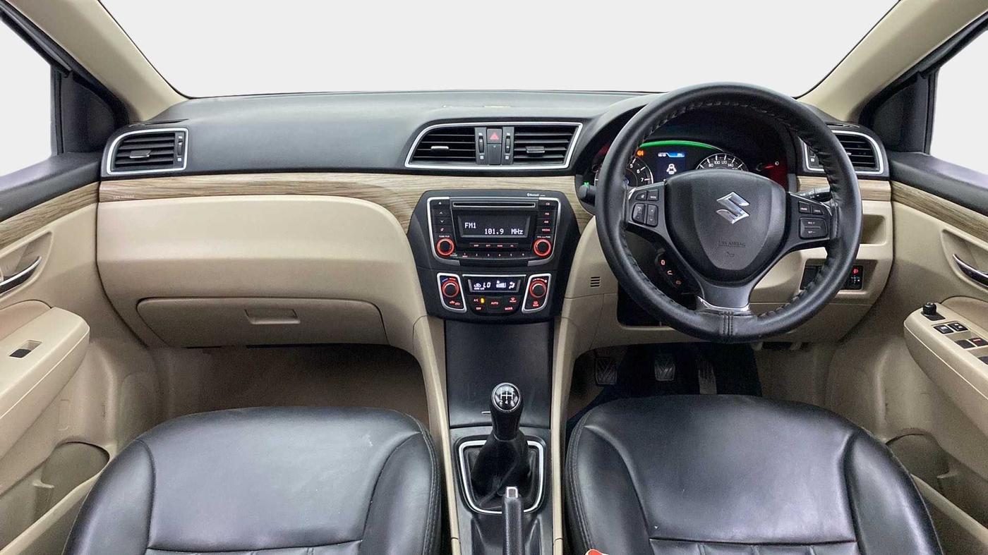 2020 Maruti Ciaz DELTA 1.5 SHVS MT PETROL, Petrol, Manual, 50,172 km, Dashboard
