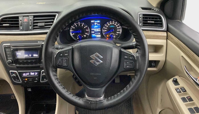 2020 Maruti Ciaz DELTA 1.5 SHVS MT PETROL, Petrol, Manual, 50,172 km, Steering Wheel Close Up