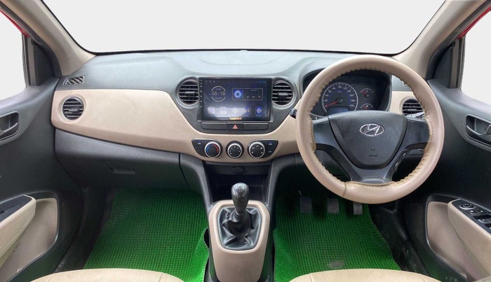 2017 Hyundai Grand i10 MAGNA U2 1.2 CRDI, Diesel, Manual, 80,340 km, Dashboard