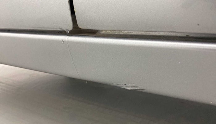2017 Maruti Baleno ZETA CVT PETROL 1.2, Petrol, Automatic, 41,542 km, Right running board - Minor scratches