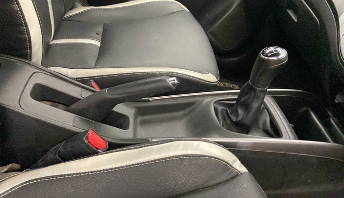 2020 Maruti Baleno DELTA PETROL 1.2, Petrol, Manual, 27,841 km, Gear Lever