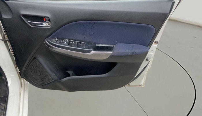 2020 Maruti Baleno DELTA PETROL 1.2, Petrol, Manual, 27,841 km, Driver Side Door Panels Control