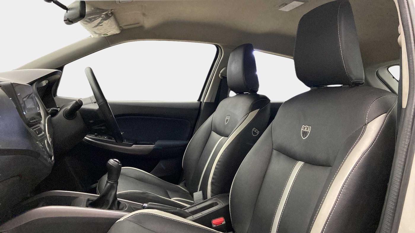 2020 Maruti Baleno DELTA PETROL 1.2, Petrol, Manual, 27,841 km, Right Side Front Door Cabin