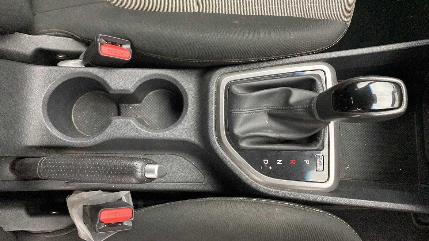 2017 Hyundai Creta SX PLUS AT 1.6 PETROL, Petrol, Automatic, 52,180 km, Gear Lever