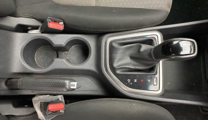 2017 Hyundai Creta SX PLUS AT 1.6 PETROL, Petrol, Automatic, 52,180 km, Gear Lever