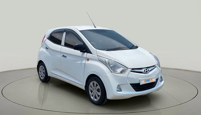 2016 Hyundai Eon MAGNA +, Petrol, Manual, 96,928 km, Right Front Diagonal