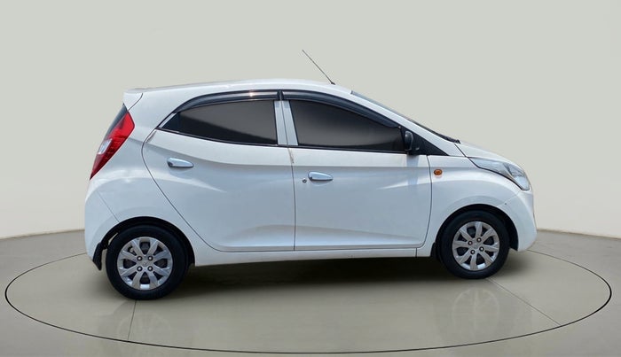 2016 Hyundai Eon MAGNA +, Petrol, Manual, 96,928 km, Right Side View