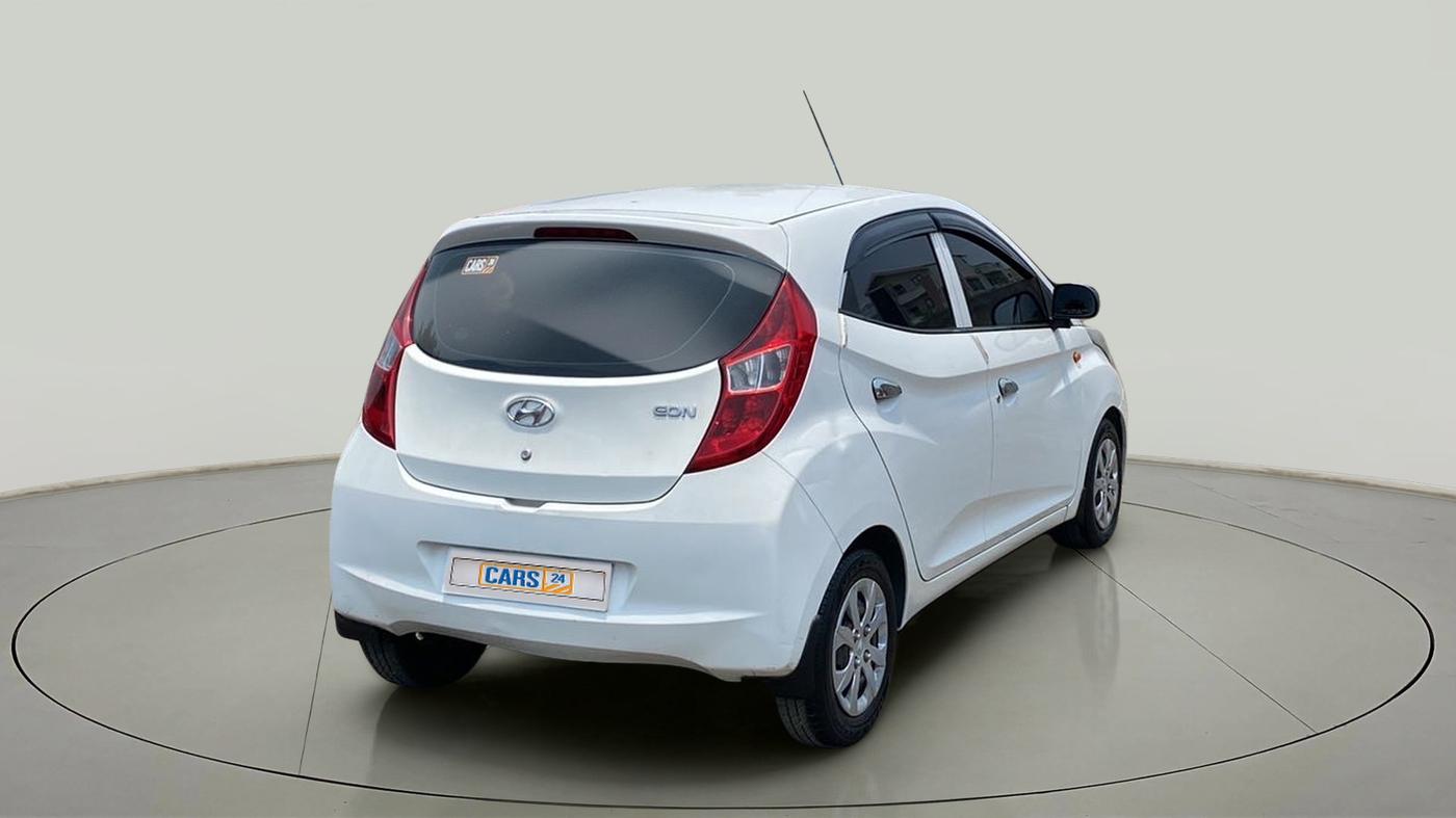2016 Hyundai Eon MAGNA +, Petrol, Manual, 96,928 km, Right Back Diagonal