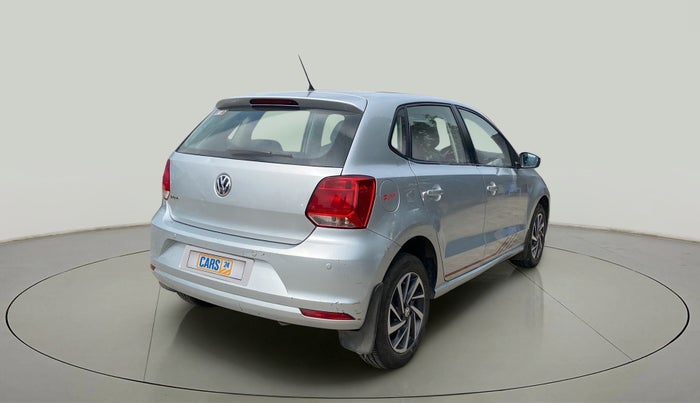 2017 Volkswagen Polo COMFORTLINE 1.2L, Petrol, Manual, 44,464 km, Right Back Diagonal