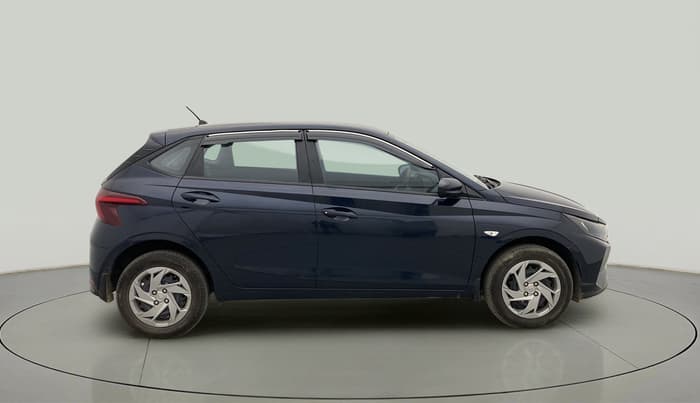 2022 Hyundai NEW I20 MAGNA 1.5 MT, Diesel, Manual, 17,833 km, Right Side View