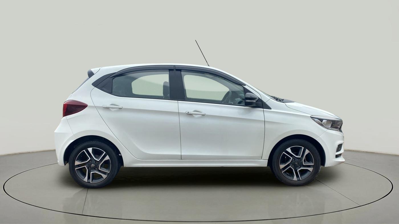 2020 Tata Tiago XZ PLUS PETROL, Petrol, Manual, 36,017 km, Right Side View