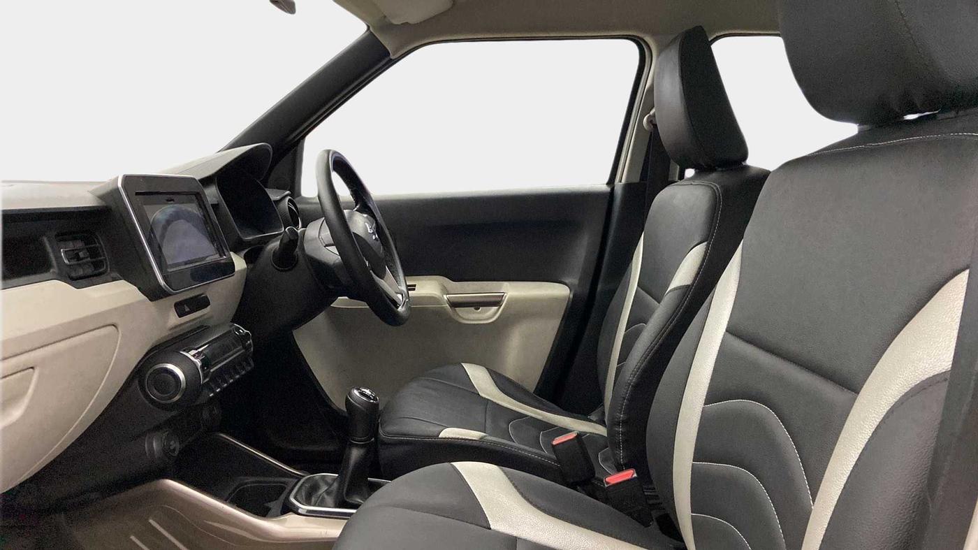 2017 Maruti IGNIS ALPHA 1.2, Petrol, Manual, 52,939 km, Right Side Front Door Cabin