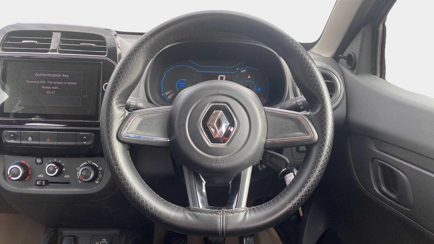 2021 Renault Kwid RXT 1.0 (O), Petrol, Manual, 33,020 km, Steering Wheel Close Up
