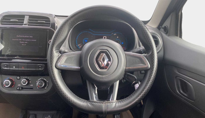 2021 Renault Kwid RXT 1.0 (O), Petrol, Manual, 33,020 km, Steering Wheel Close Up