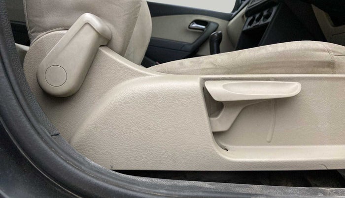 2011 Volkswagen Polo COMFORTLINE 1.2L PETROL, Petrol, Manual, 80,876 km, Driver Side Adjustment Panel
