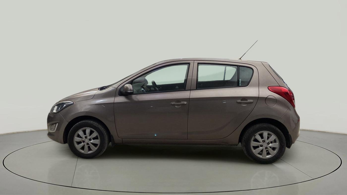 2013 Hyundai i20 SPORTZ 1.2, Petrol, Manual, 50,975 km, Left Side