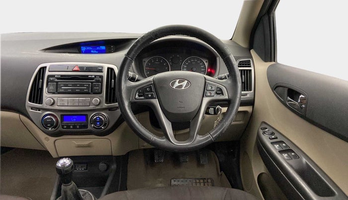 2013 Hyundai i20 SPORTZ 1.2, Petrol, Manual, 50,975 km, Steering Wheel Close Up