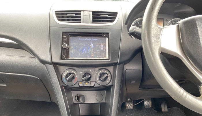 2014 Maruti Swift VXI, Petrol, Manual, 71,516 km, Air Conditioner