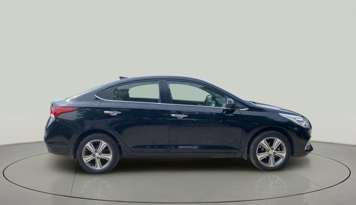 2018 Hyundai Verna 1.6 VTVT SX (O) AT, Petrol, Automatic, 39,830 km, Right Side