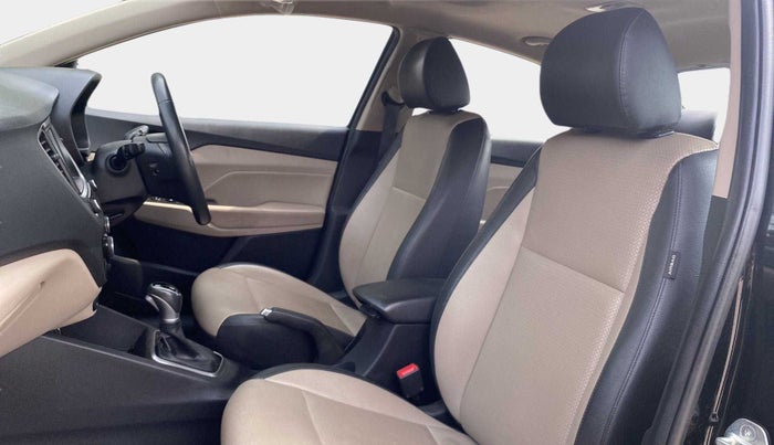 2018 Hyundai Verna 1.6 VTVT SX (O) AT, Petrol, Automatic, 39,830 km, Right Side Front Door Cabin