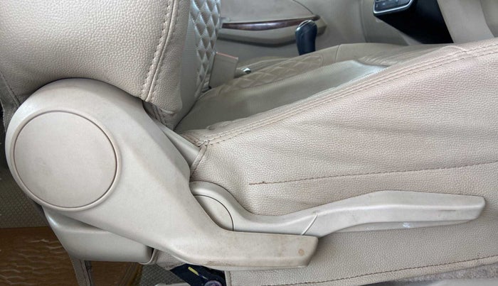 2018 Maruti Dzire ZDI PLUS, Diesel, Manual, 77,222 km, Driver Side Adjustment Panel