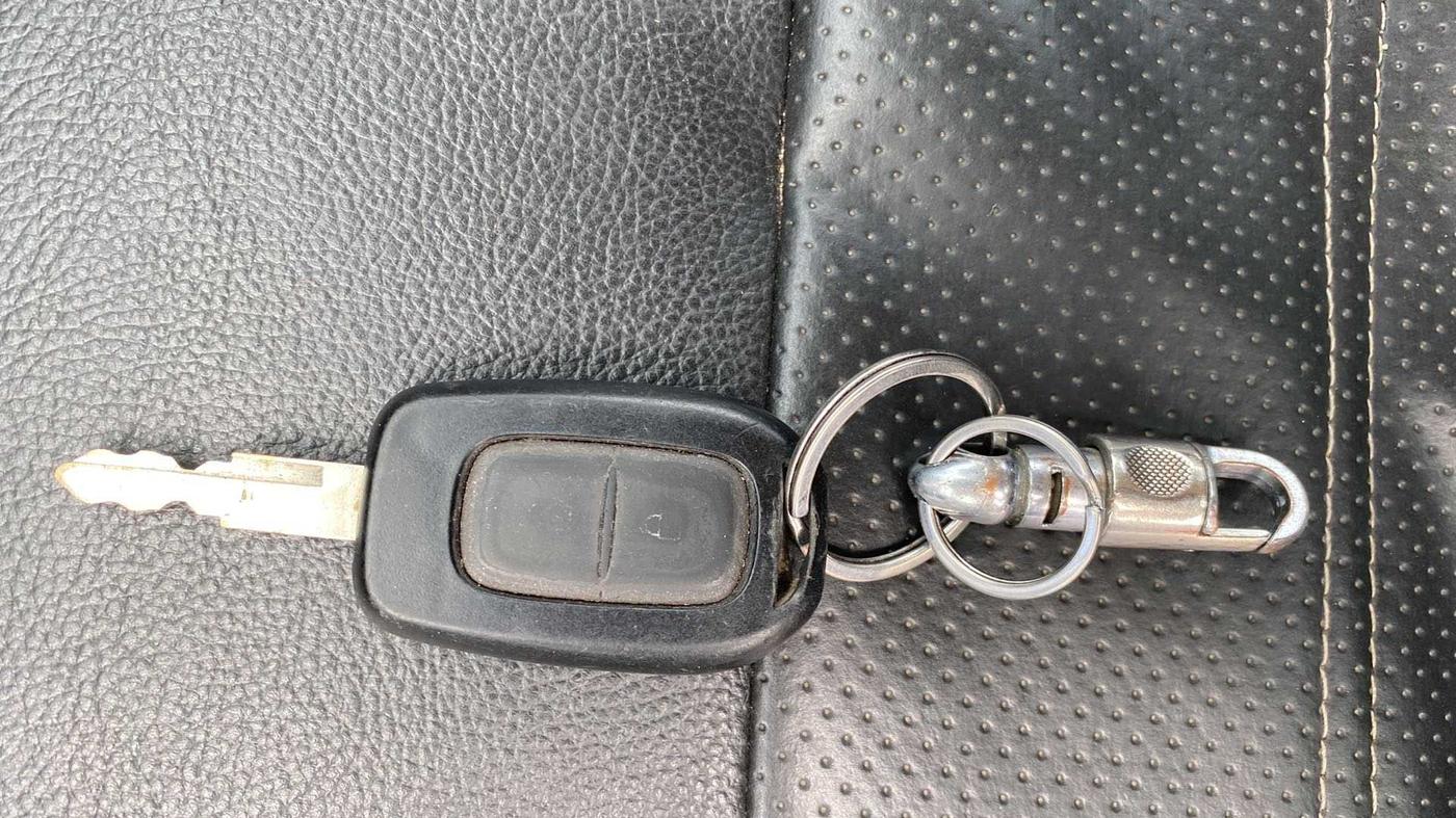 2016 Renault Kwid RXT 0.8 (O), Petrol, Manual, 59,775 km, Key Close Up