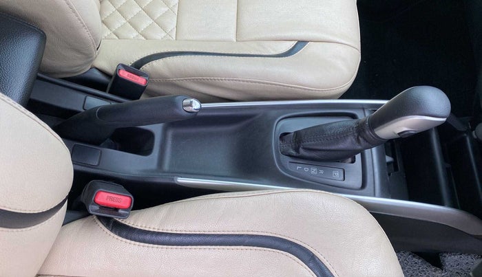 2018 Maruti Baleno ALPHA CVT PETROL 1.2, Petrol, Automatic, 42,164 km, Gear Lever