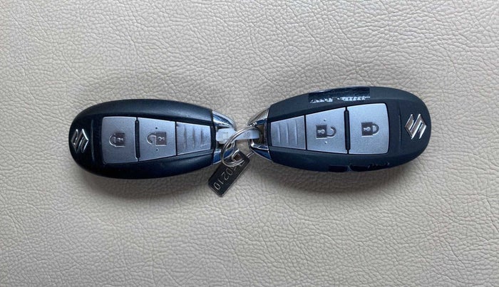 2018 Maruti Baleno ALPHA CVT PETROL 1.2, Petrol, Automatic, 42,164 km, Key Close Up