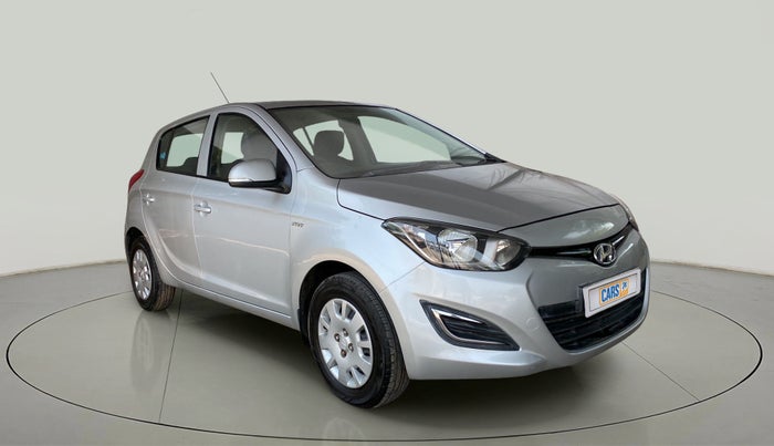 2014 Hyundai i20 MAGNA (O) 1.2, Petrol, Manual, 86,567 km, Right Front Diagonal