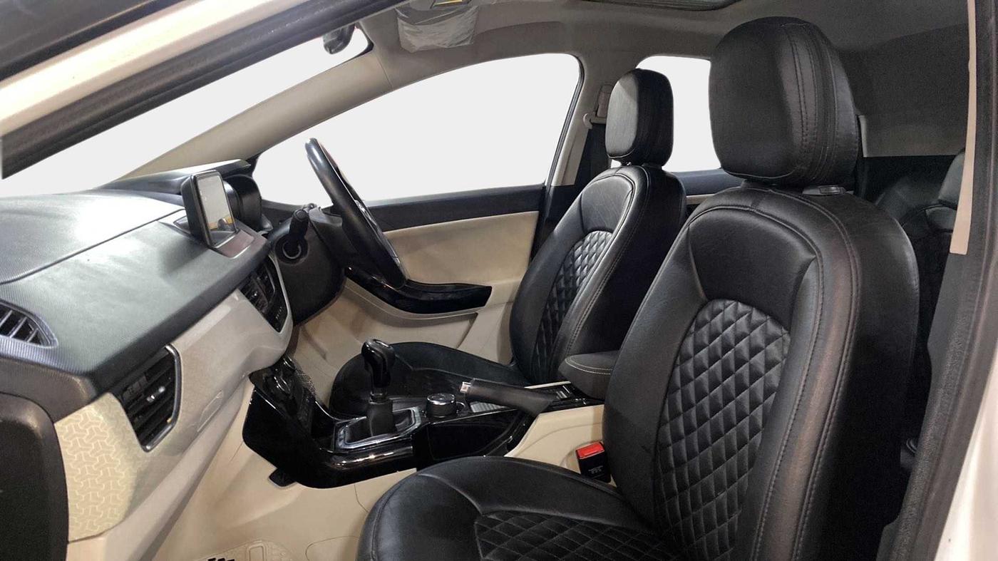 2022 Tata NEXON XZ PLUS (HS) PETROL, Petrol, Manual, 15,613 km, Right Side Front Door Cabin