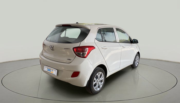2016 Hyundai Grand i10 MAGNA 1.2 KAPPA VTVT, Petrol, Manual, 48,983 km, Right Back Diagonal