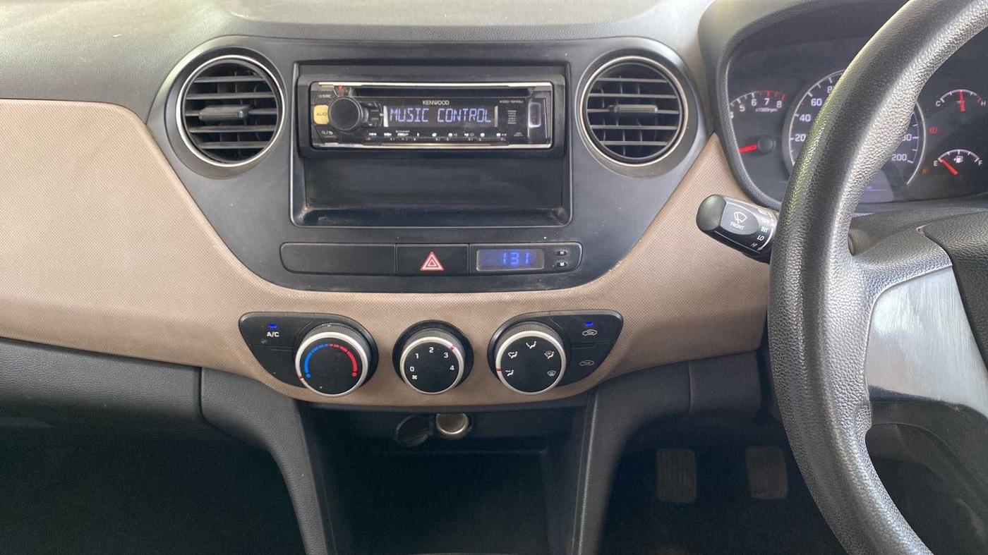 2016 Hyundai Grand i10 MAGNA 1.2 KAPPA VTVT, Petrol, Manual, 48,983 km, Air Conditioner